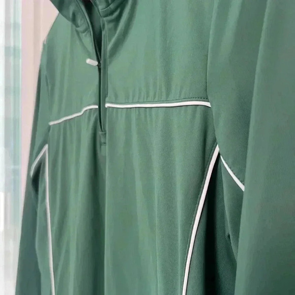 Vineyard Vines Women's Performance Quarter-Zip Size Small - Picture 2 of 5